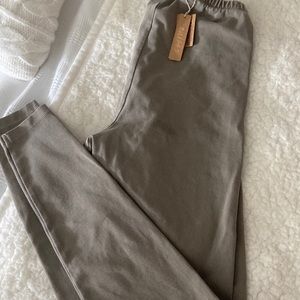 SKIMS outdoor leggings